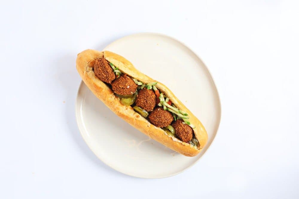 Falafel baguette
