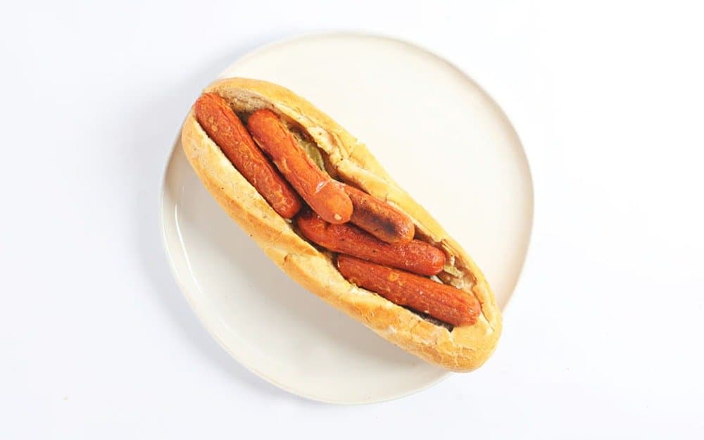 Chicken sausages in a baguette