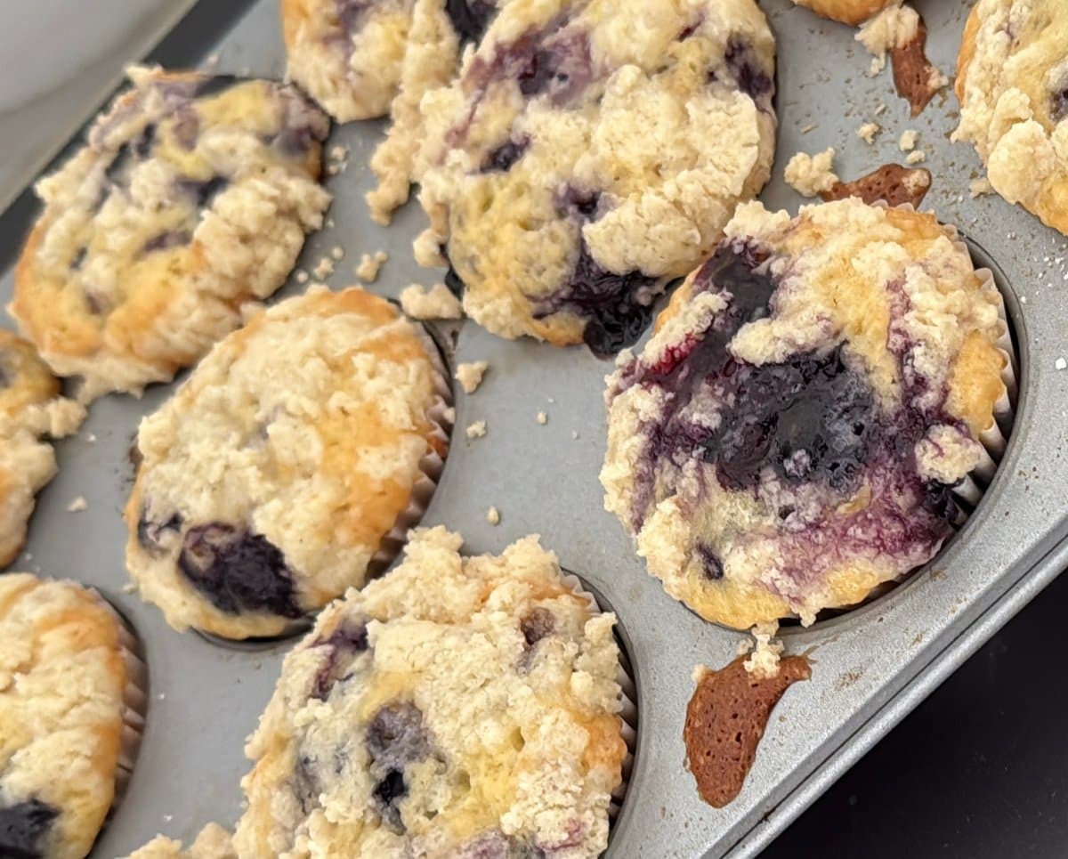 6 Blueberry muffin