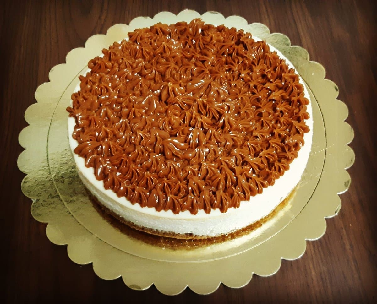 Cheesecake with Topping
